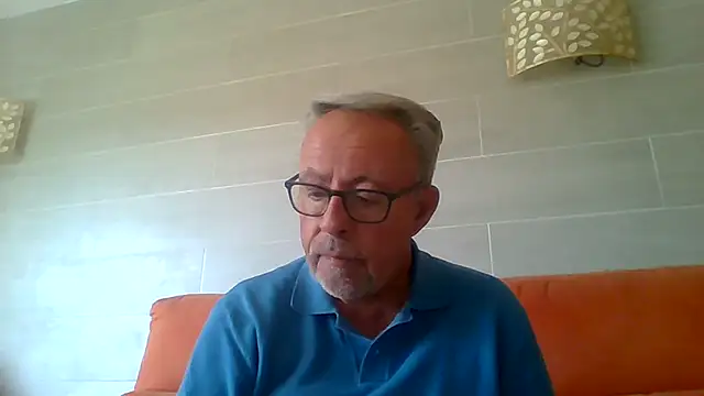 tuggy59 online show from July 8, 2026, 7:46 am