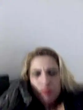 garotasexual online show from July 16, 2026, 9:43 pm