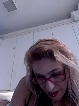 garotasexual online show from July 23, 2026, 8:18 pm