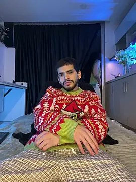 aangie  uwu online show from June 26, 2026, 3:11 am