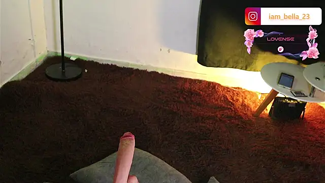 yourtoybella online show from July 29, 2026, 7:12 pm