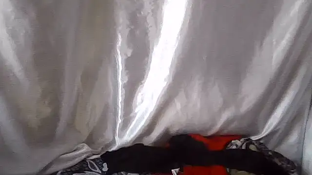 Snapshot of Burberrry_ chatting on June 26, 2026, 3:44 am Burberrry online show from June 26, 2026, 3:44 am