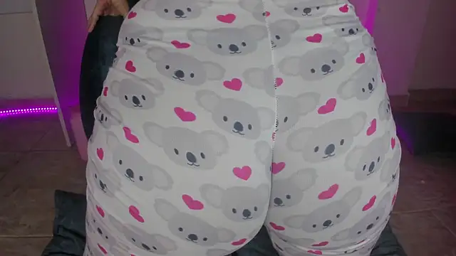 bonnie moon online show from July 10, 2026, 1:43 am