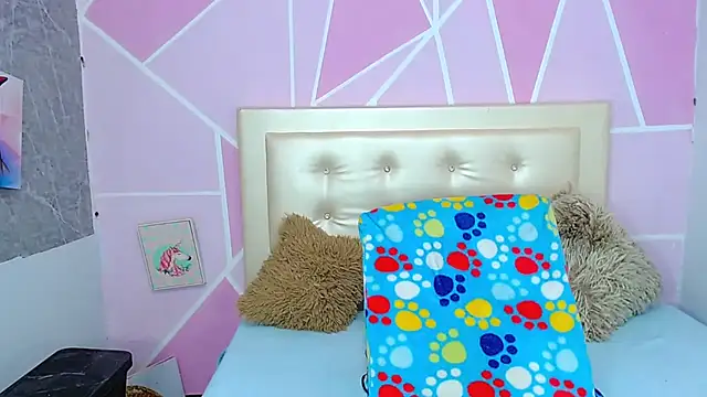AngeDrty online show from June 25, 2026, 11:53 pm
