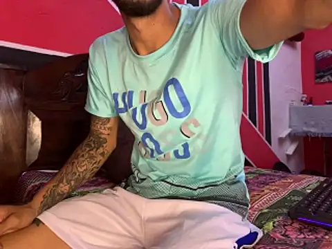 tanned boy online show from June 10, 2026, 3:33 pm