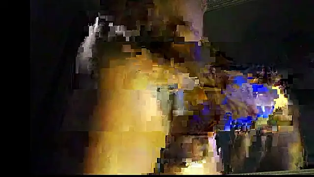 MrBigDiQ1 online show from July 12, 2026, 5:42 am