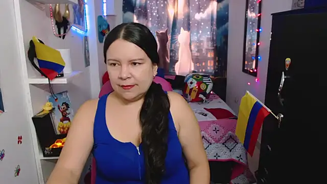 claryssa  online show from July 16, 2026, 12:33 pm