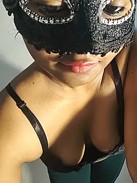 FANTASY QUEEN 07 online show from July 10, 2026, 2:27 am