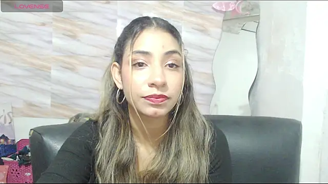 mariana 190 online show from December 24, 2024, 1:49 am