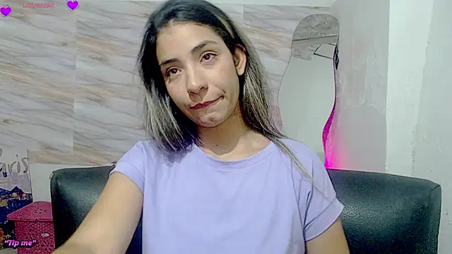 mariana 190 online show from February 25, 2025, 4:14 am