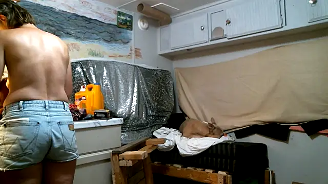 SexyB214 online show from July 7, 2026, 6:47 am