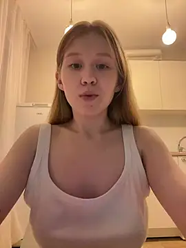 Eva Weyne online show from July 23, 2026, 10:29 pm