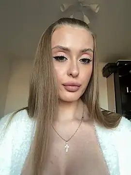 Sweet  Milly online show from June 3, 2026, 4:45 pm