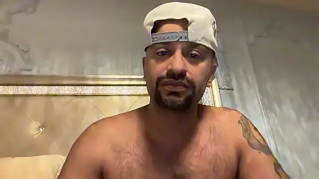 AdonisNarcissus online show from August 4, 2026, 1:42 am