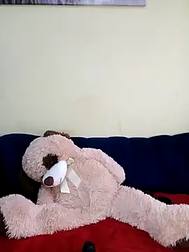 Snapshot of Puneee_Lucee chatting on February 19, 2025, 12:00 pm Puneee Lucee online show from February 19, 2025, 12:00 pm