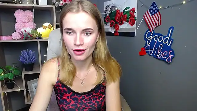 MargaritaKiss online show from July 10, 2026, 6:07 am