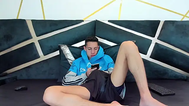 thiago19s online show from May 15, 2026, 12:23 pm