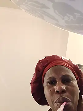 Snapshot of Nattybae09 chatting on June 27, 2026, 5:12 am Nattybae09 online show from June 27, 2026, 5:12 am