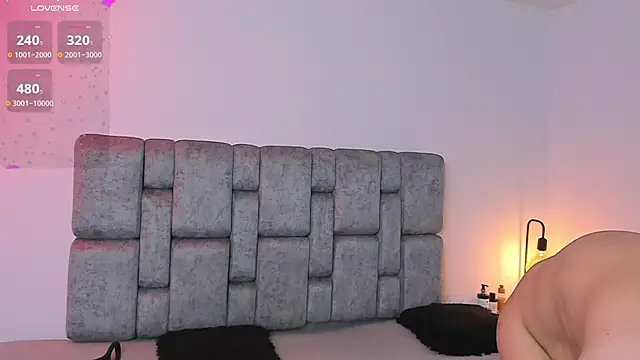 Snapshot of jhotta_fox chatting on July 9, 2026, 10:08 am jhotta fox online show from July 9, 2026, 10:08 am