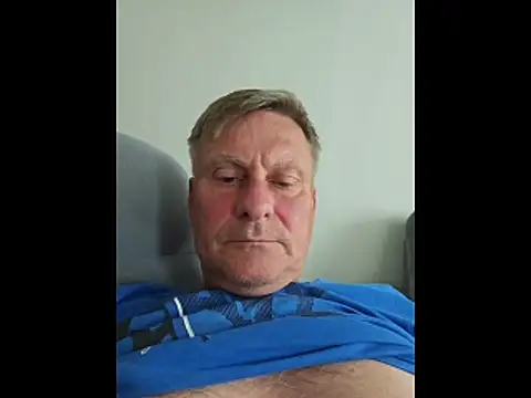 johnnym1 online show from June 9, 2026, 12:50 pm