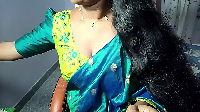 Snapshot of samyukthapuretelugu chatting on June 14, 2026, 4:09 pm samyukthapuretelugu online show from June 14, 2026, 4:09 pm