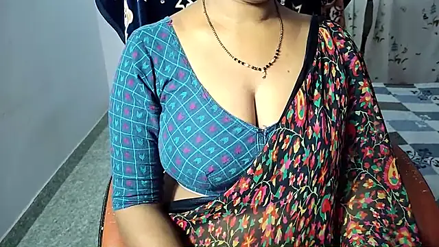 Snapshot of samyukthapuretelugu chatting on July 18, 2026, 7:45 am samyukthapuretelugu online show from July 18, 2026, 7:45 am