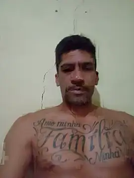 adriabis013 online show from June 30, 2026, 6:20 pm