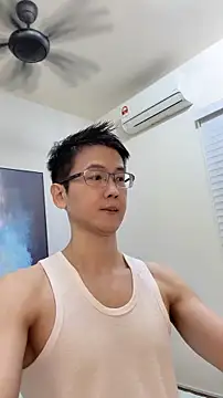 Snapshot of ori6 chatting on July 23, 2026, 2:26 pm ori6 online show from July 23, 2026, 2:26 pm