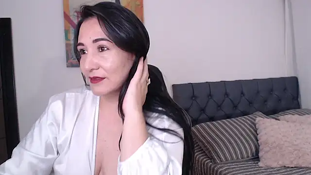 miawilson 1 online show from May 19, 2026, 4:19 am