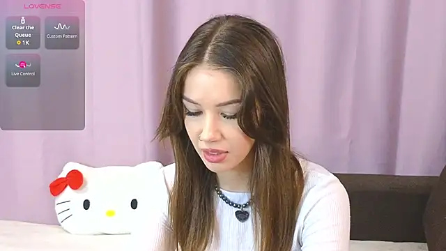 ellie kramer online show from June 28, 2026, 6:58 pm