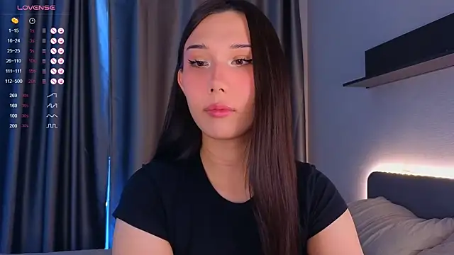 Snapshot of Kaia_Sunshine_Mia chatting on July 29, 2026, 10:02 am Kaia Sunshine Mia online show from July 29, 2026, 10:02 am