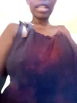 Snapshot of zainabsmile chatting on March 11, 2026, 3:07 pm zainabsmile online show from March 11, 2026, 3:07 pm
