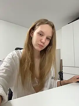Ketitull online show from July 1, 2026, 8:19 pm