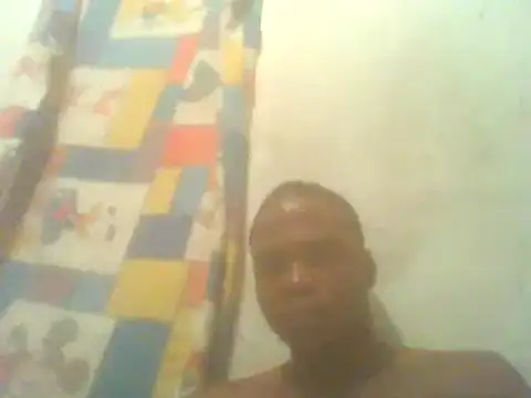 Snapshot of POPEMZY69 chatting on January 5, 2025, 5:30 am POPEMZY69 online show from January 5, 2025, 5:30 am