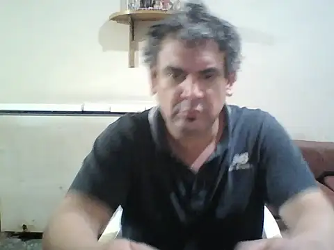 Rodrigo happy online show from December 5, 2025, 1:58 am