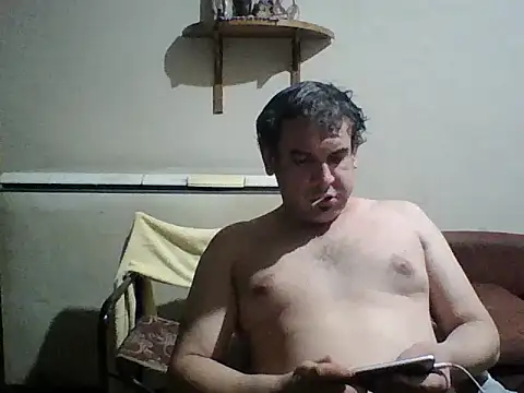Rodrigo happy online show from December 14, 2025, 8:57 pm