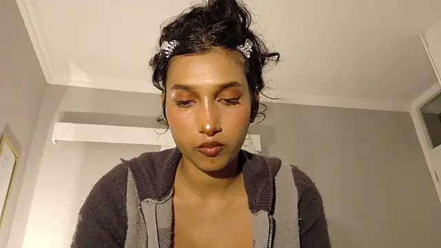 kawaiibabypie1 online show from June 24, 2026, 4:50 pm