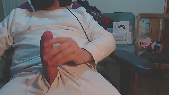 master4subslut online show from January 6, 2026, 12:25 am