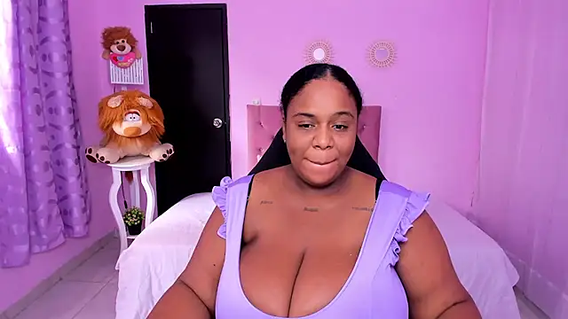 Snapshot of bbw_charlote chatting on March 6, 2026, 2:35 pm bbw charlote online show from March 6, 2026, 2:35 pm
