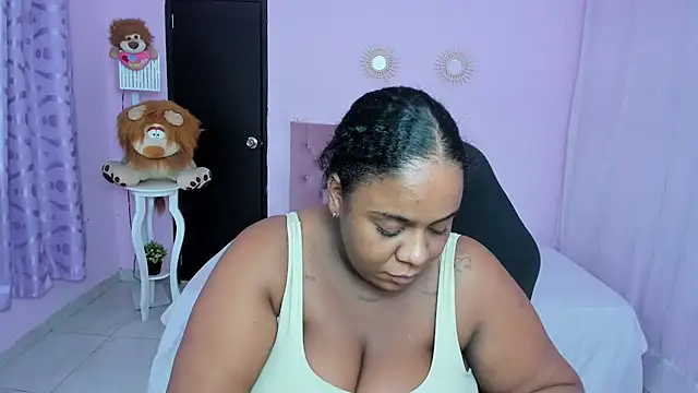 Snapshot of bbw_charlote chatting on March 7, 2026, 12:24 pm bbw charlote online show from March 7, 2026, 12:24 pm