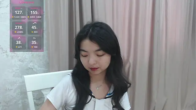 Shy Kira online show from July 14, 2026, 10:21 am