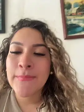 Snapshot of Sara_smiiith211 chatting on June 21, 2026, 9:28 pm Sara smiiith211 online show from June 21, 2026, 9:28 pm