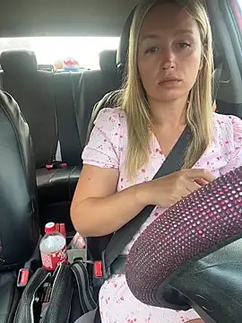 Snapshot of StasyWood chatting on June 21, 2026, 12:57 am StasyWood online show from June 21, 2026, 12:57 am