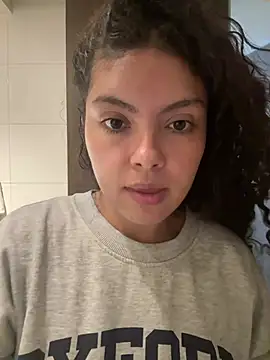 Nathcurly  online show from July 15, 2026, 1:33 am