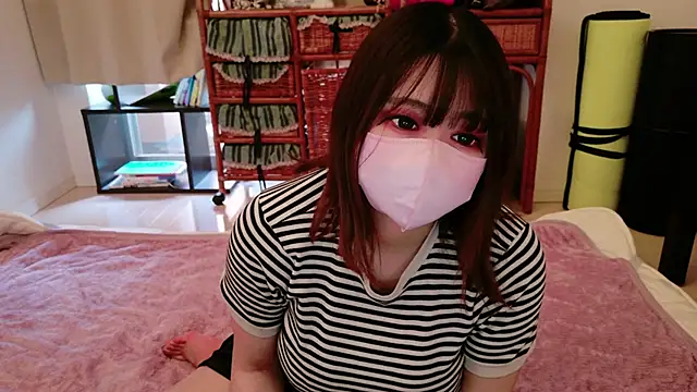 Snapshot of Megu_Melon chatting on June 6, 2026, 7:13 am Megu Melon online show from June 6, 2026, 7:13 am