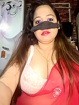 albelasummi702 online show from April 7, 2026, 11:37 pm