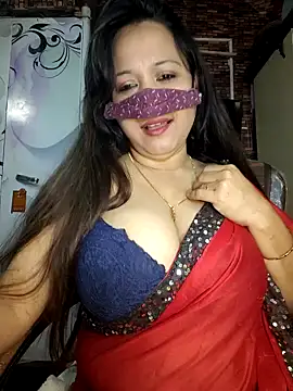 albelasummi702 online show from April 25, 2026, 12:57 am