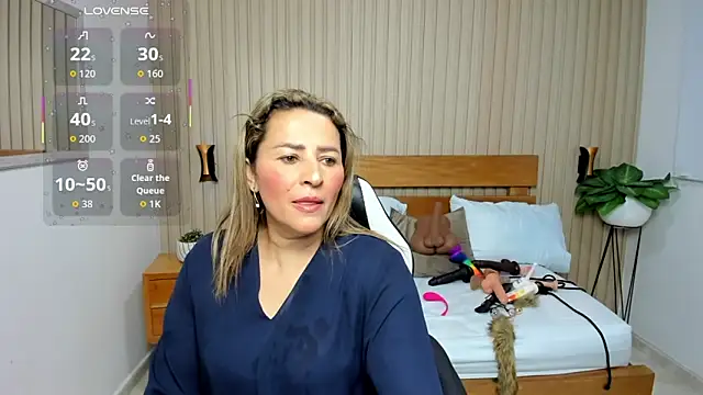 luciana ballesteros  online show from May 26, 2026, 12:01 pm