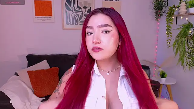 Snapshot of ViolettCastel chatting on April 23, 2026, 7:16 pm ViolettCastel online show from April 23, 2026, 7:16 pm
