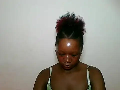 HotJeylee online show from May 2, 2026, 1:54 am